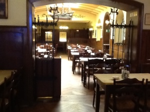 Foto 4:  la verdad que el Restaurante tenía un encanto a pesar de ser muy austero. 